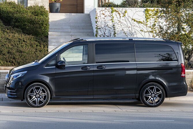 Paris Airport Transfer: Paris Airport CDG to Paris by Luxury Van - Recognizing the Service Quality: What Travelers Say