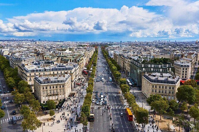 Paris Airport Transfer: Paris to Paris Airport CDG by Luxury Van - Frequently Asked Questions