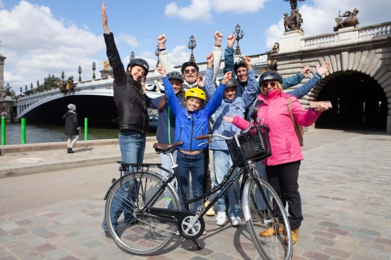 Paris: Bike Tour of Iconic Sights Along the Seine - An In-Depth Look at the Paris Bike Tour