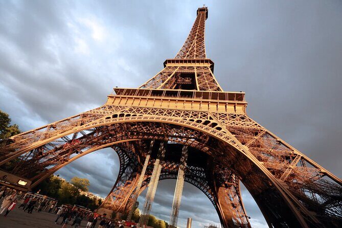 Paris by Night Private illumination Tour Hotel pickup - FAQ