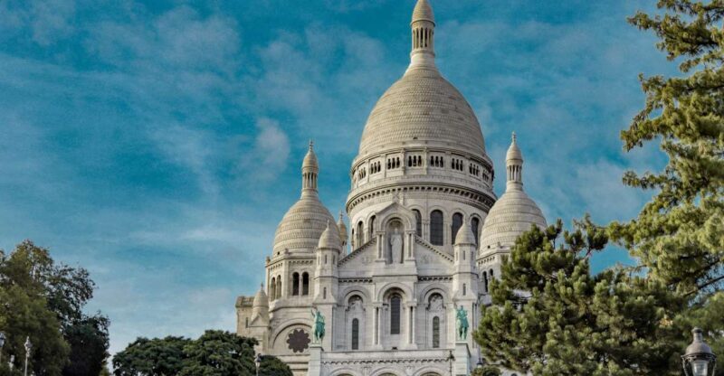 Paris: Charms of Montmartre Guided Walking Tour - A Deep Dive into What to Expect on this Montmartre Tour