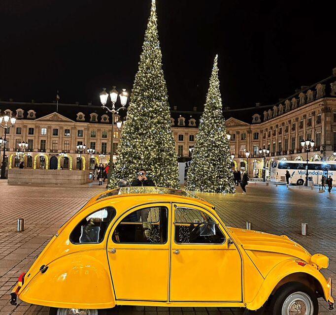 Paris: Christmas tours in 2CV - What It’s Like in the Car