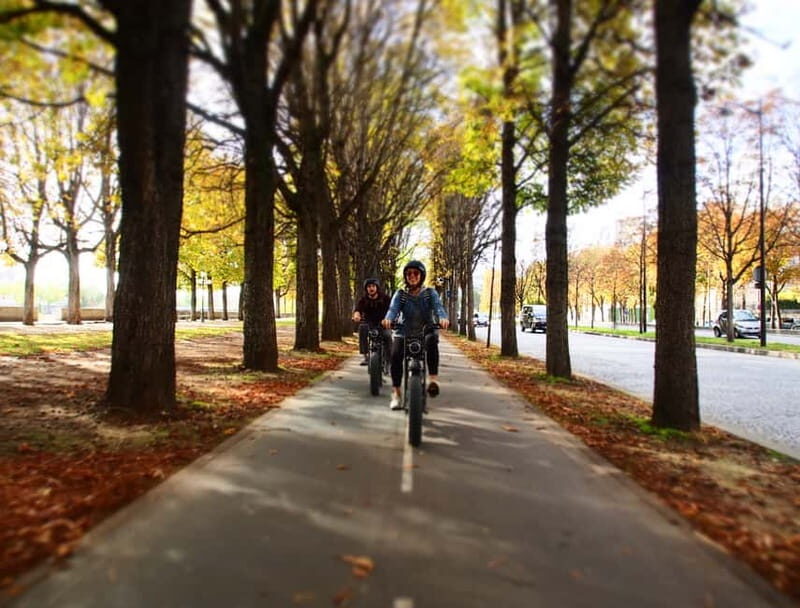 Paris: City Highlights Private Electric Bike Tour - FAQs