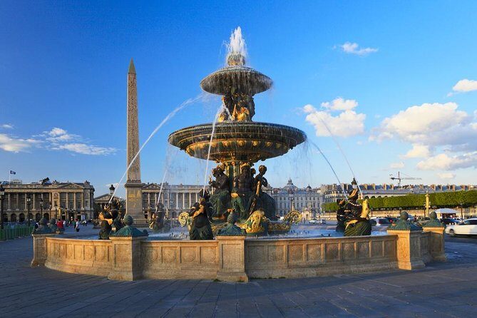 Paris City Sightseeing Half Day Guided Segway Tour with a Local Guide - Experience Paris in a New Way: The Guided Segway Tour