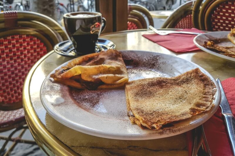 Paris: City Tour with Louvre Tickets & Cider with a Crepe - FAQ