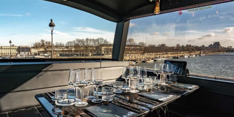 Paris: Cultural Night Bus Tour with Dinner On Board - Final Verdict