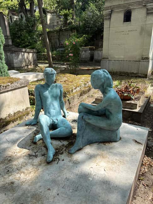 Paris: Customized Père Lachaise Cemetery Walking Tour - FAQ