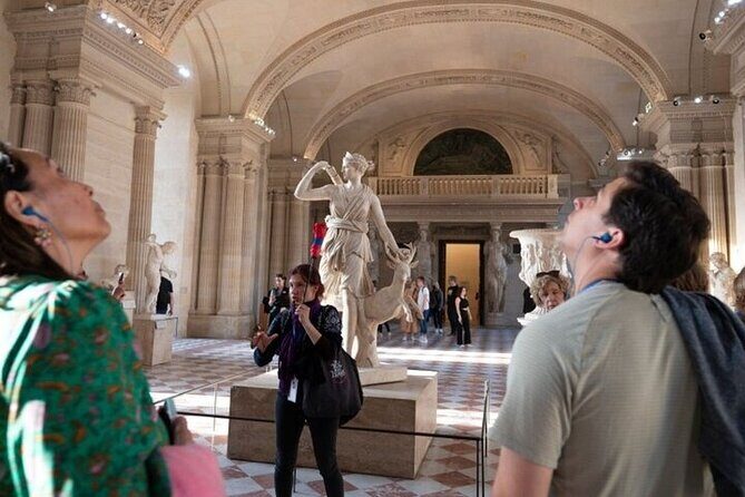 Paris Day Tour with Eiffel Tower, Louvre and Cruise Max 6 People - Frequently Asked Questions (FAQ)