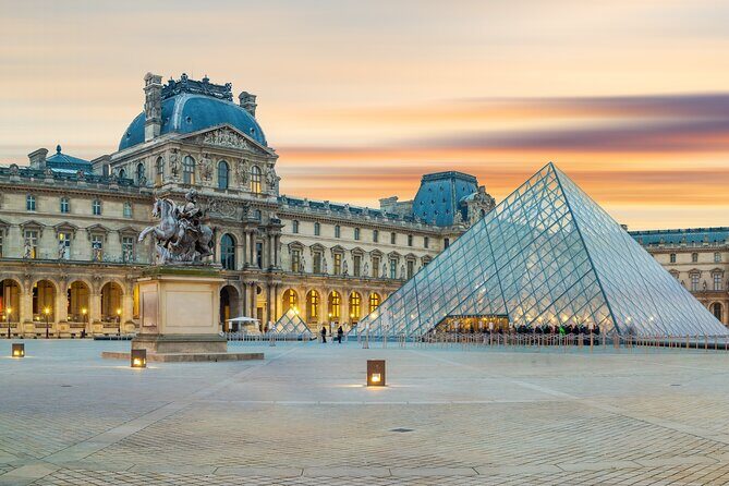 Paris Deluxe Tour from Le Havre with Notre-Dame and River Cruise - Detailed Breakdown of the Itinerary