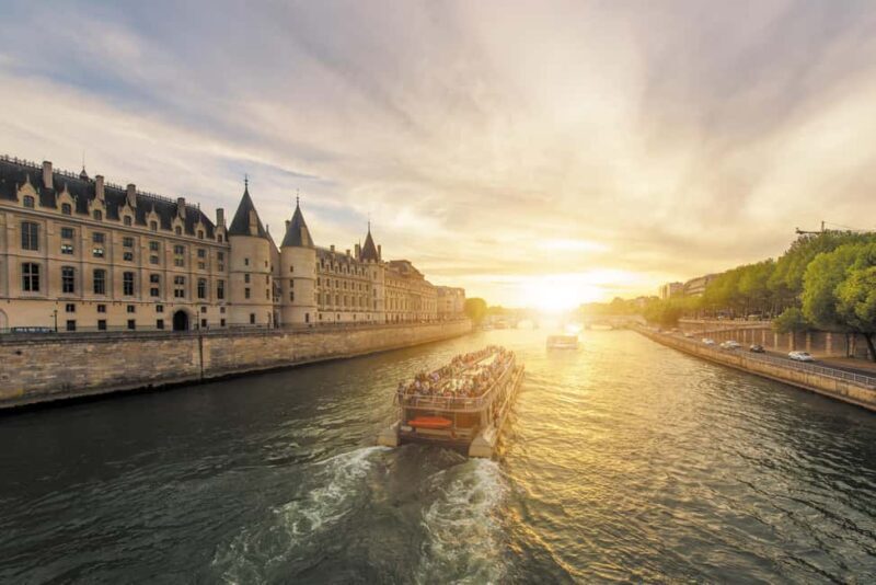 Paris: Dinner at The Eiffel Tower & Cruise - The Sum Up