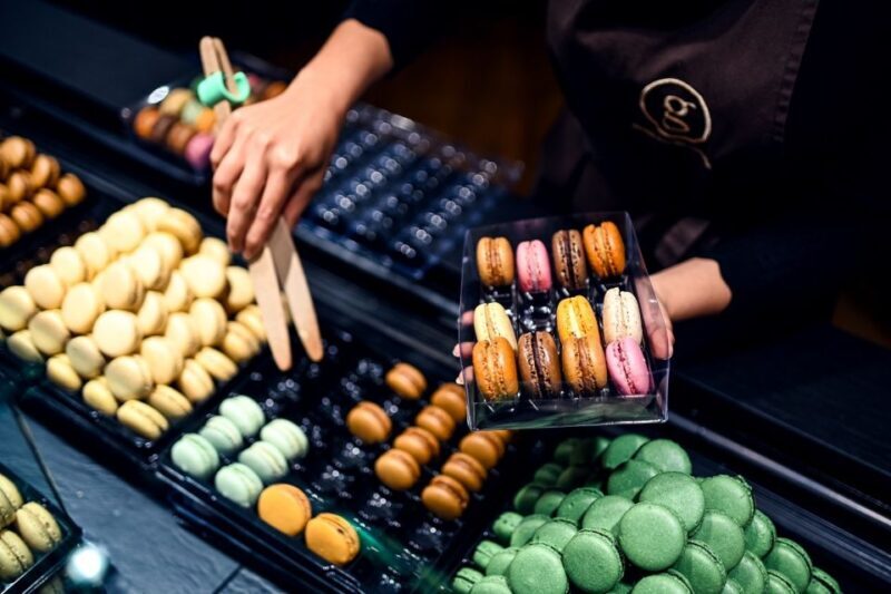 Paris: Discover Montmartre Desserts Food Tour with Tastings - Authentic Experiences from Fellow Travelers