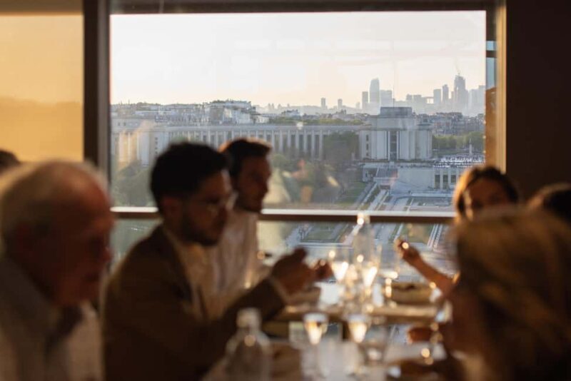 Paris: Early Dinner at Madame Brasserie in the Eiffel Tower - Key Points