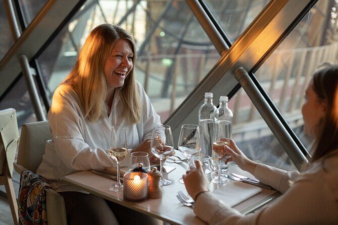 Paris Early Evening Dinner at Eiffel Tower's Madame Brasserie - Key Points