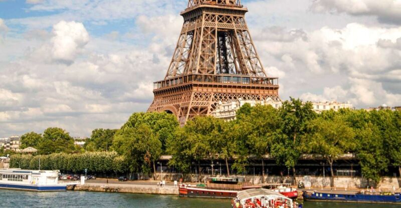 Paris: Eiffel Tower Access by Elevator & Seine River Cruise - Meeting and Check-in