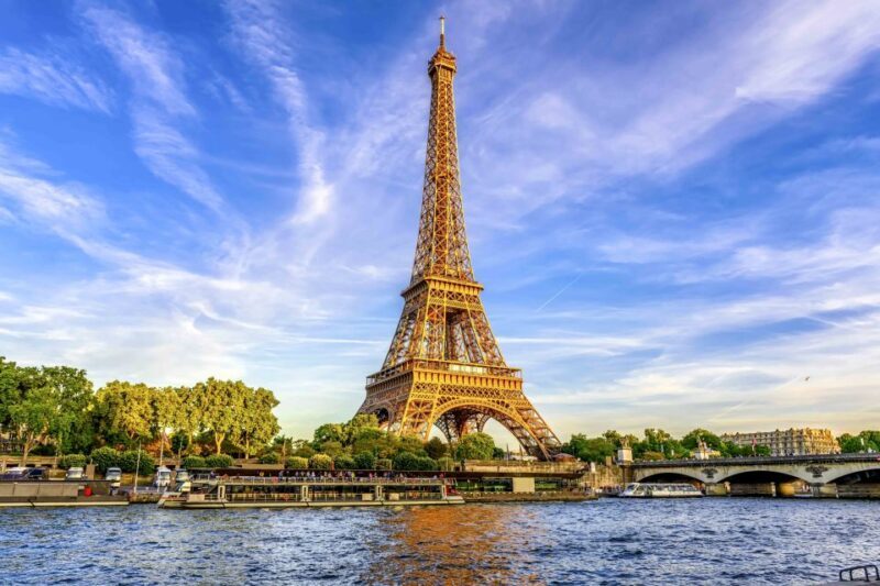 Paris: Eiffel Tower Access by Elevator & Seine River Cruise - Secured Entry to the Eiffel Tower