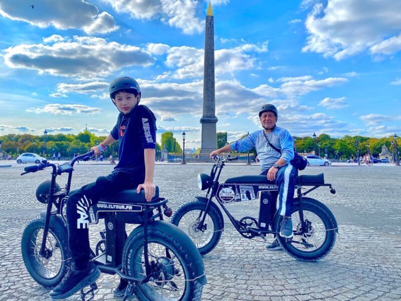 Paris: Eiffel Tower and Notre Dame Night Tour by E-Bike - What to Expect at Each Stop