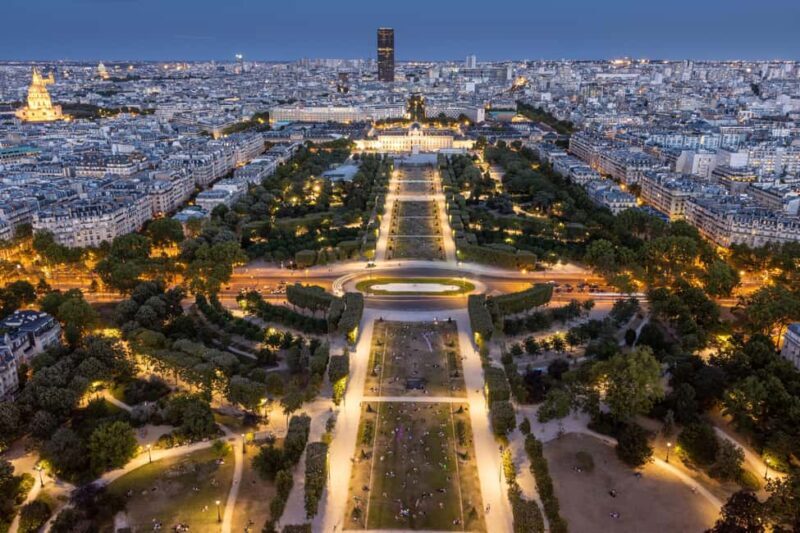 Paris: Eiffel Tower Guided Tour|Summit & second floor access - A Detailed Look at the Eiffel Tower Guided Tour
