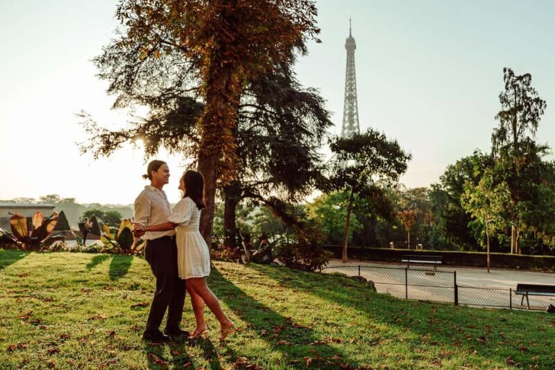 Paris: Eiffel Tower Street Photoshoot - The Sum Up