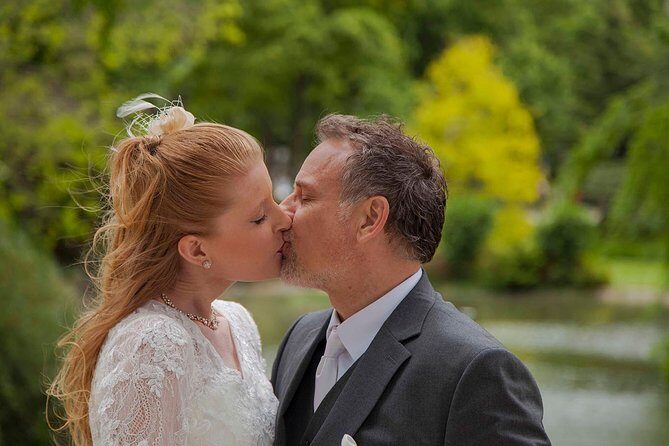 Paris Eiffel Tower Wedding Vows Renewal Ceremony with Photo Shoot - FAQs