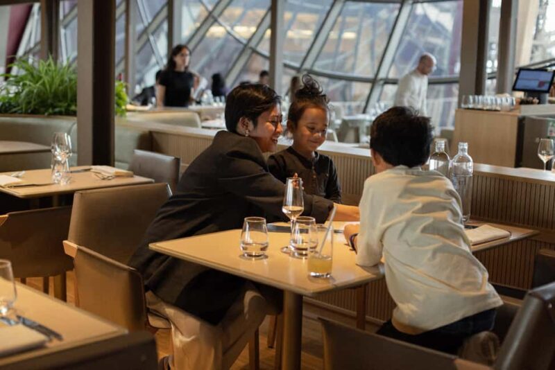 Paris: Eiffel Tower's Madame Brasserie 3-course lunch 12:00 - FAQ About the Madame Brasserie Lunch Tour