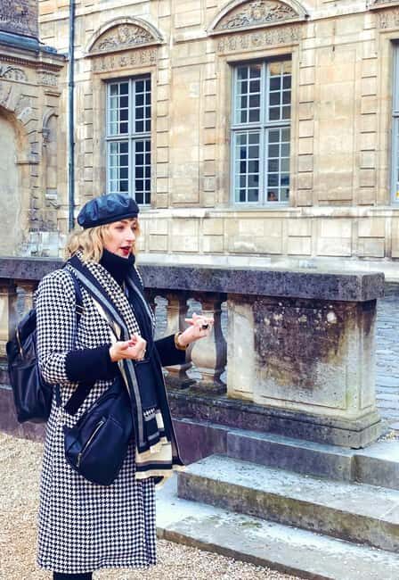 Paris Essentials : 4h Private Tour with a Local Guide ! - Key Points