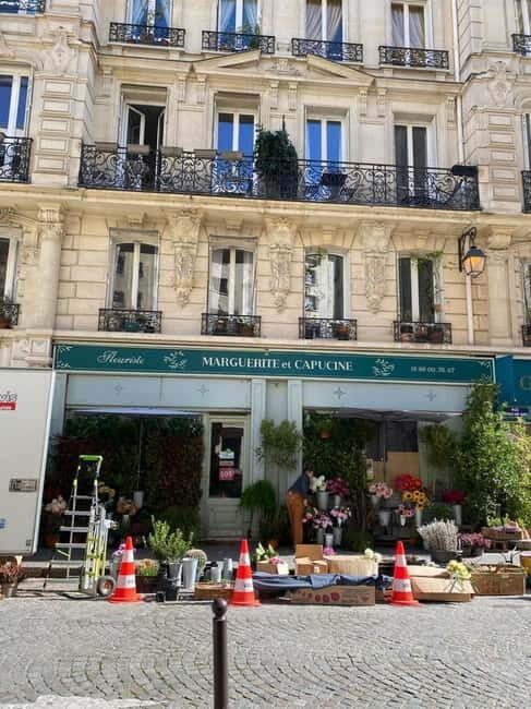 Paris: Explore the City Like Emily Tour - Filming Locations - What’s Included and How It Adds Value