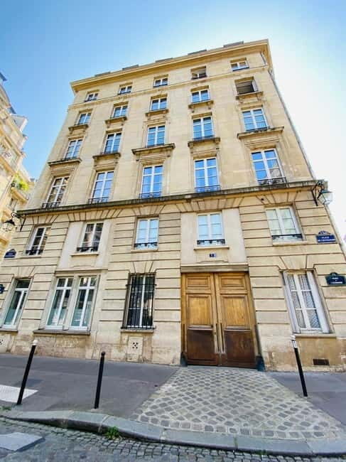 Paris: Explore the City Like Emily Tour - Filming Locations - Reviewer Insights and Real-World Experience