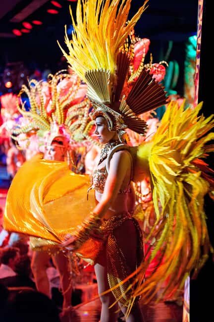 Paris: First Show Moulin Rouge with Champagne & Seine Cruise - Key Points