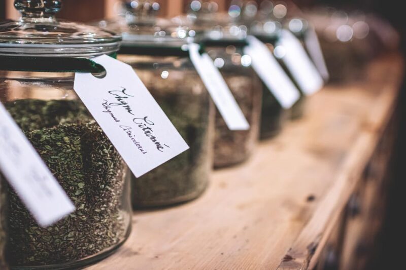 Paris: Gin-Making Workshop with Tasting & Bottle in English - Source