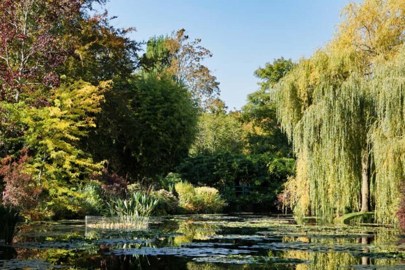 Paris: Giverny Day Trip with Monet's House and Gardens - Who Should Consider This Tour?
