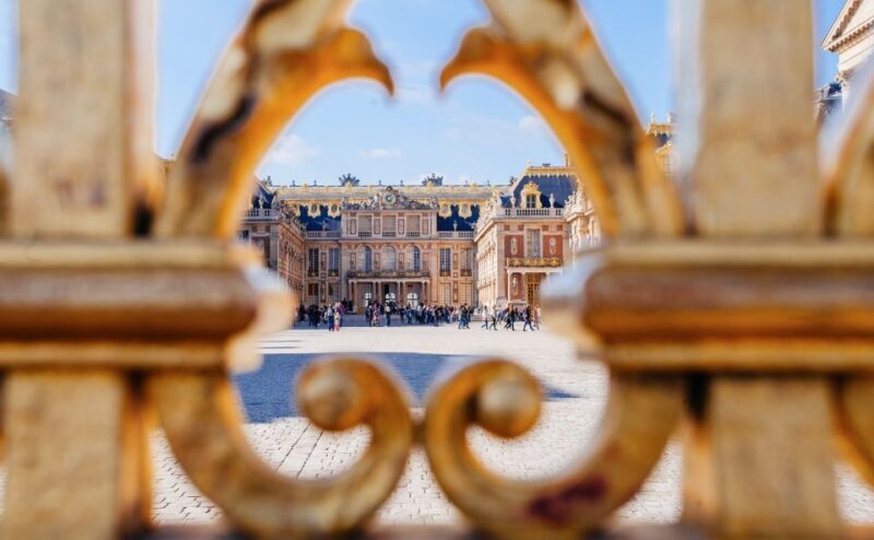 Paris: Giverny & Versailles Small Group or Private Tour - Who Should Book This Tour?
