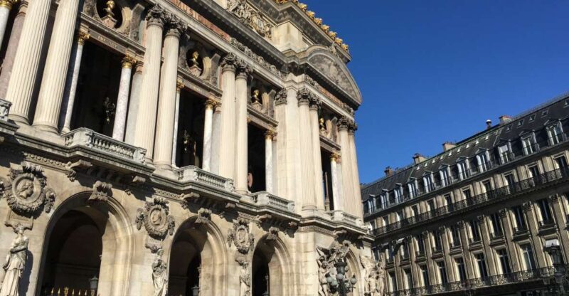Paris: Guided Outdoor Walking Escape Game - Exploring Paris in an Unexpected Way