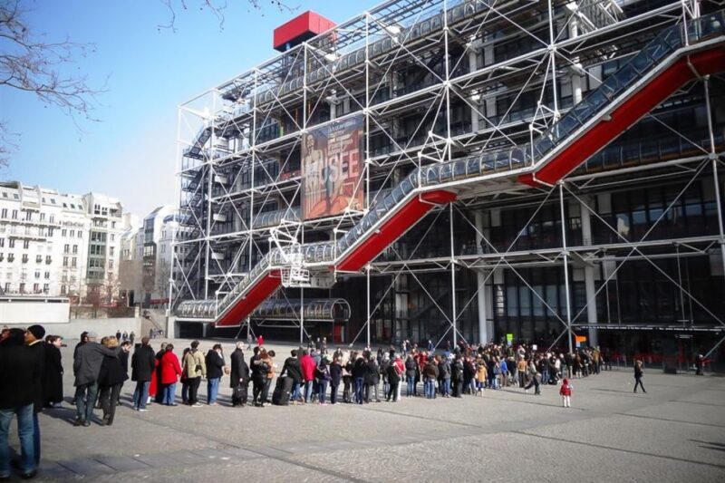 Paris: Guided tour of Marais in German - Who Would Love This Tour?