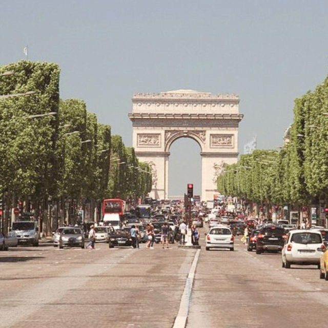 Paris: Half-Day Private City Tour - FAQ