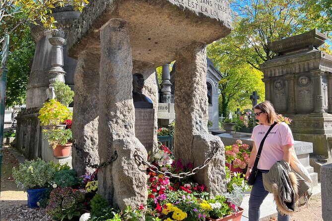 Paris: Haunted Père Lachaise Cemetery Guided Tour - Who Would Love This Tour?