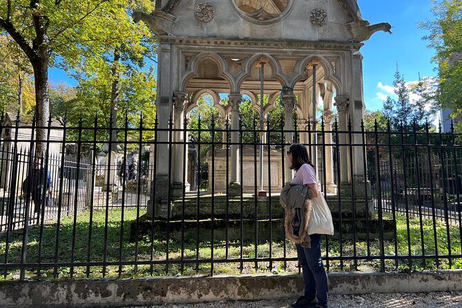 Paris: Haunted Père Lachaise Cemetery Guided Tour - Final Thoughts