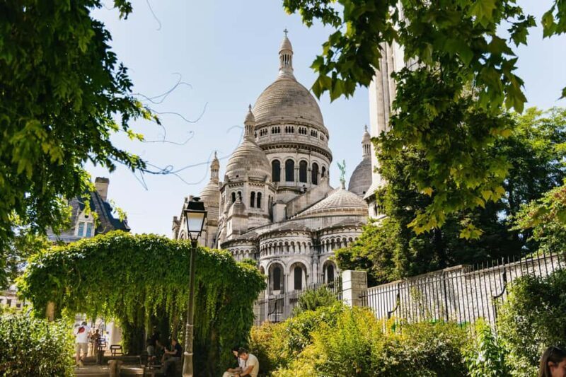 Paris: Hidden Gems of Montmartre with Local Guide - A Closer Look at the Experience