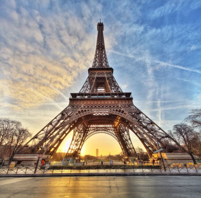 Paris Highlights Full Day Tour - Starting Point and First Impressions