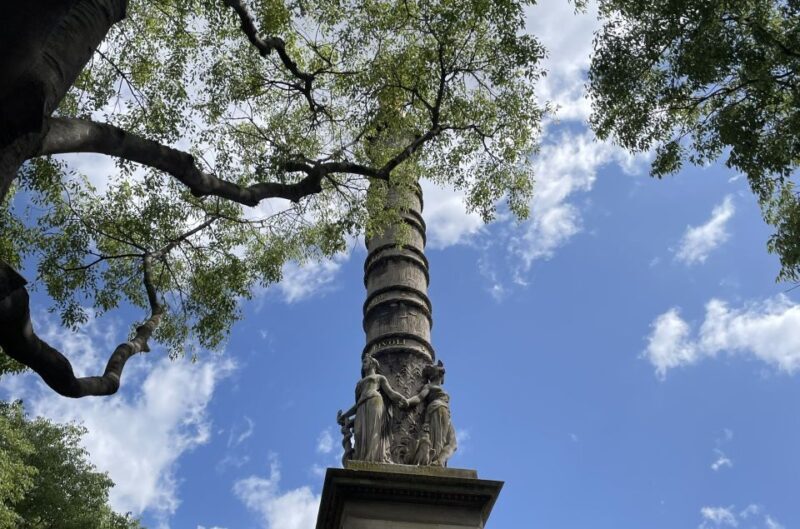 Paris: Ile De La Cité Walking Tour and Paris' Birthplace - Exploring Paris’s Birthplace: Île de la Cité Walking Tour
