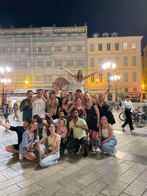 Paris International Pub Crawl with Free Shots & Fun Games - Who Should Consider This Tour?