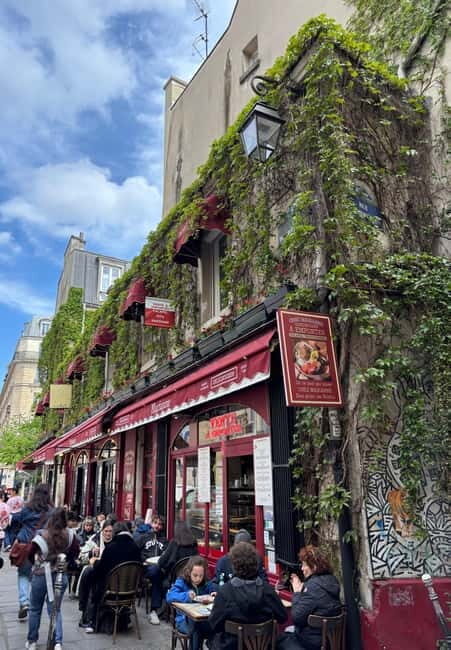 Paris: Intimate Stroll in the Marais - Key Points