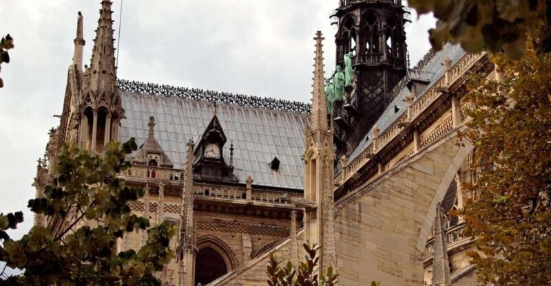 Paris Jewish History 2-Hour Private Guided Walking Tour - A Closer Look at the Tour Experience