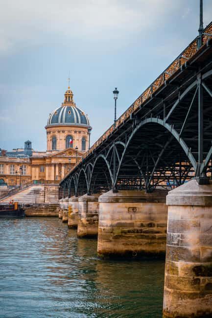 Paris: Latin Quarter to Eiffel Tower Guided Walking Tour - The Value of This Tour