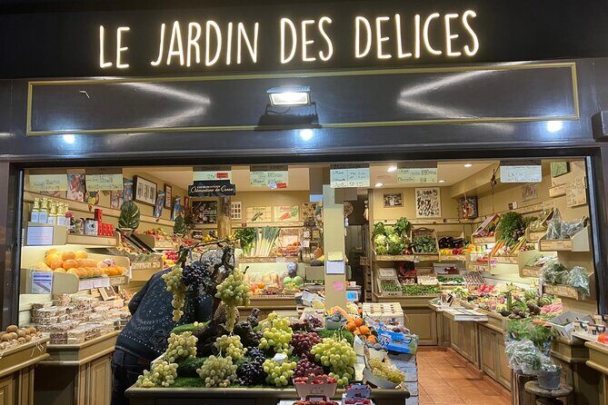 Paris: Le Marais District Guided Walking Tour with Tastings - Who Should Consider This Tour?