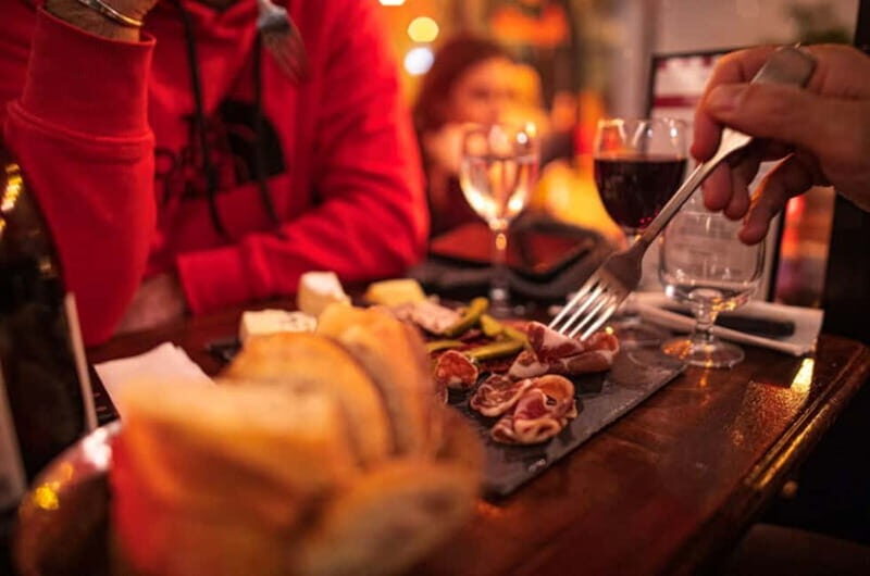 Paris: Le Marais Semi Private Food Walking Tour Max 6 People - Key Points