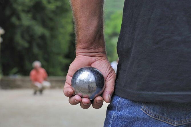Paris Learn How to Play Pétanque French Experience - FAQ: Your Questions About the Pétanque Experience in Paris