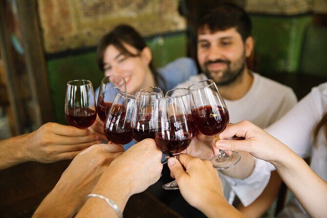 Paris: Left Bank Food & Wine Tour with Latin Quarter Market - Walking Through the Latin Quarter’s Culinary Scene