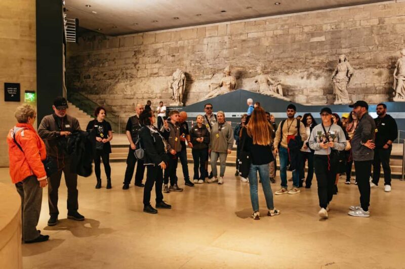 Paris: Louvre access with multilingual Host -Reserved access - The Sum Up: Who Is This Tour Best For?