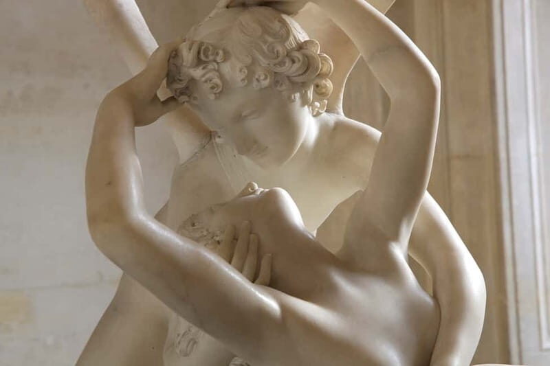 Paris: Louvre Last Entry or Morning Tour with Entry Ticket - FAQ