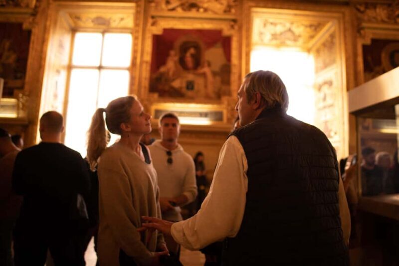 Paris: Louvre Mona Lisa Private Guided Tour with First Entry - Who Will Love This Tour?